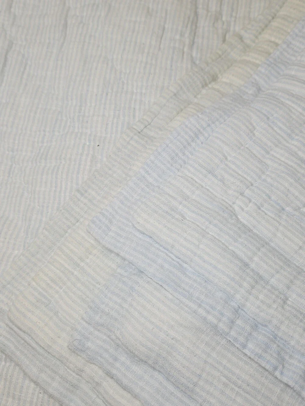 John Robshaw King Quilt Blue White Stripe 100% Cotton Coverlet Bedspread 110×92